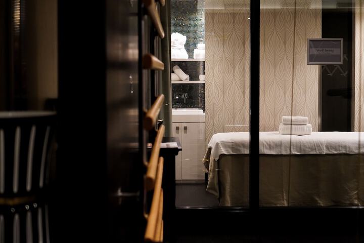 Spa 37 of 46