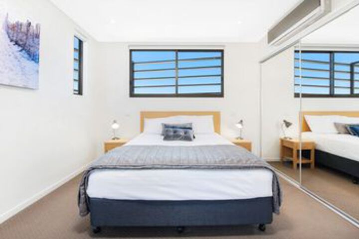 Room 10 of 22