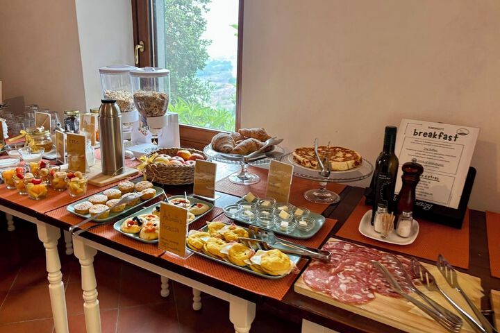 Dining 53 of 75