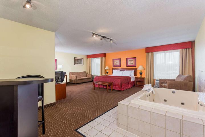 2 Double Beds (1 of 14)