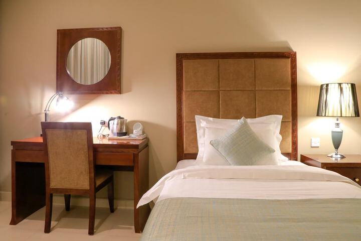 Room 26 of 61