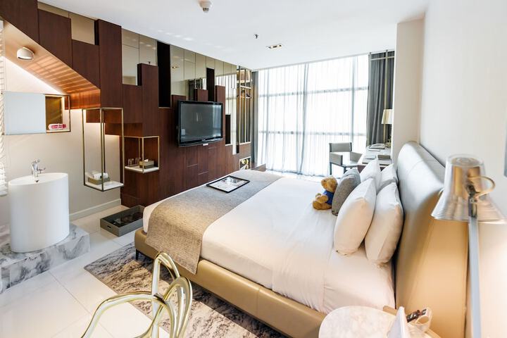 Room amenity