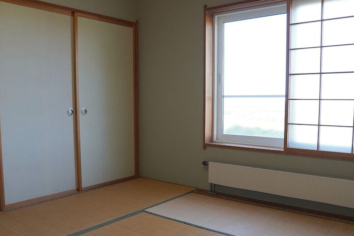 Room 13 of 46