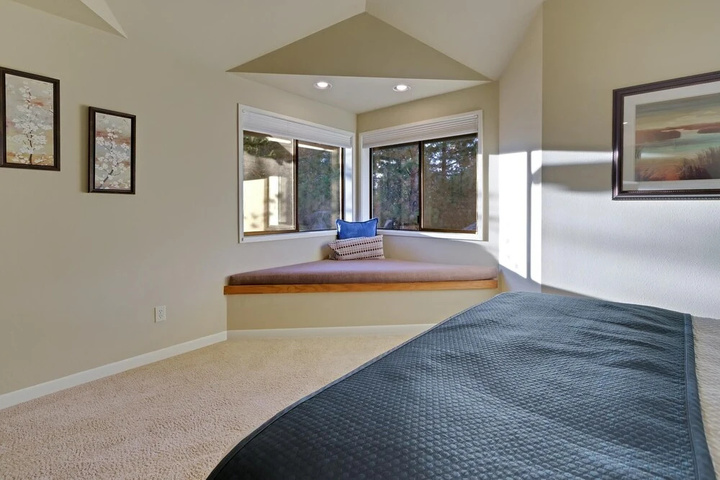 Room 6 of 23