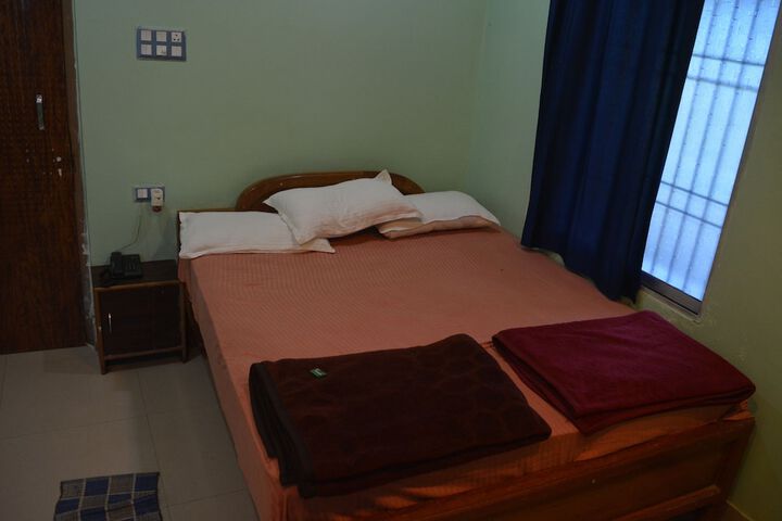 Room 18 of 94