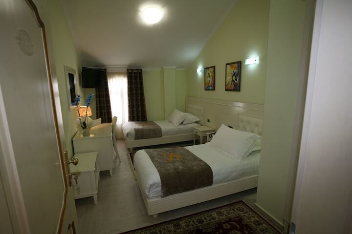Room 8 of 55
