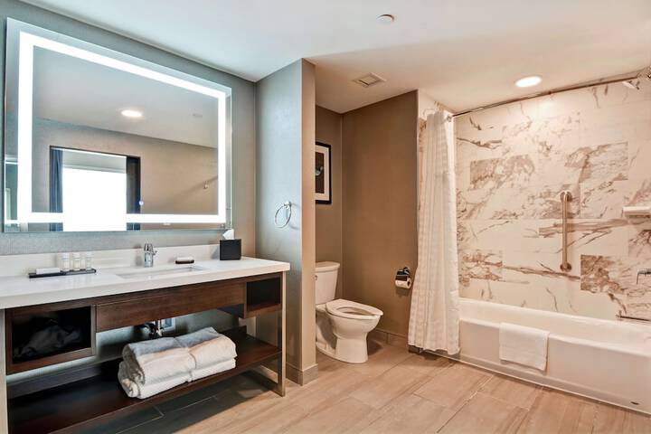 Bathroom shower