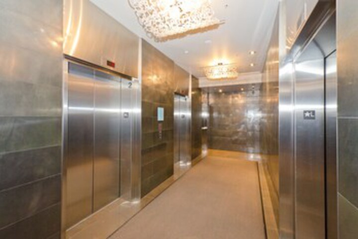Ballroom/Hall 13 of 53