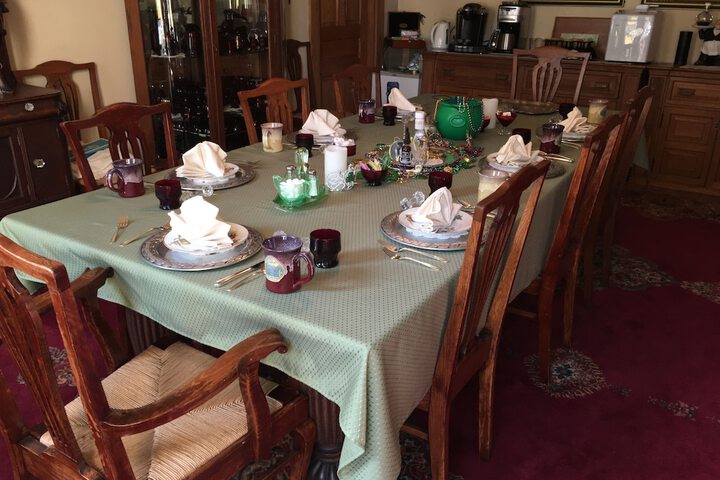 Breakfast/Coffee Service 55 of 95
