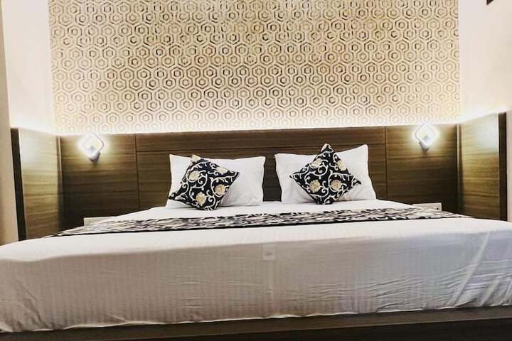 Room 16 of 58