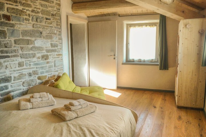 Room 40 of 46