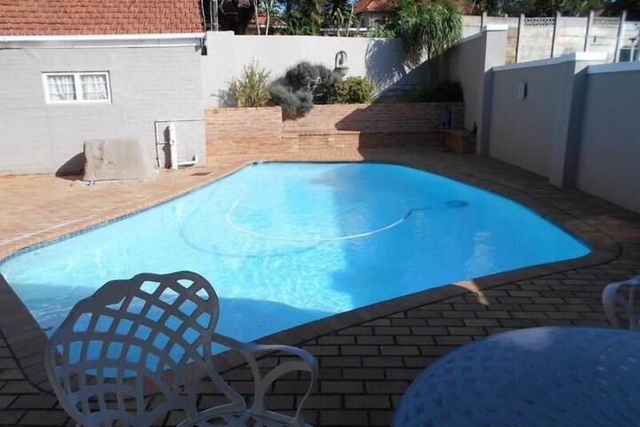 Hotel Pool