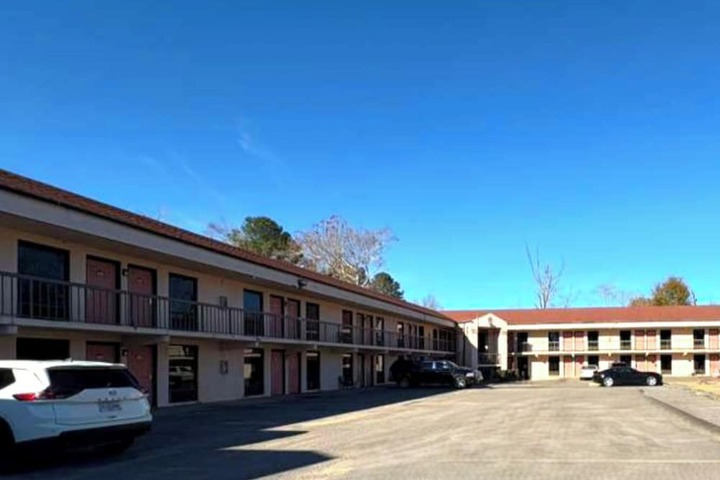 Hotel 28 of 28