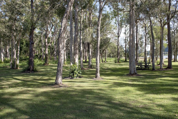 Property Grounds 24 of 29
