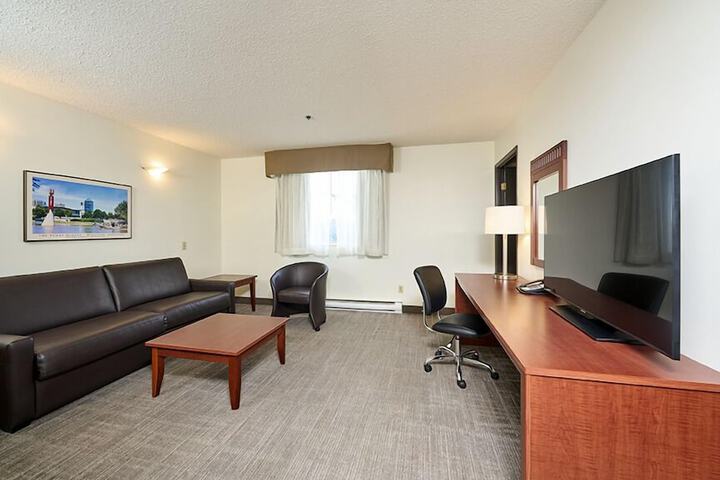 Room 19 of 67