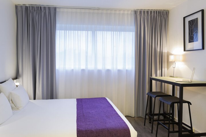 Room 68 of 278