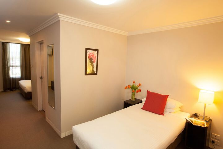 Room 18 of 44