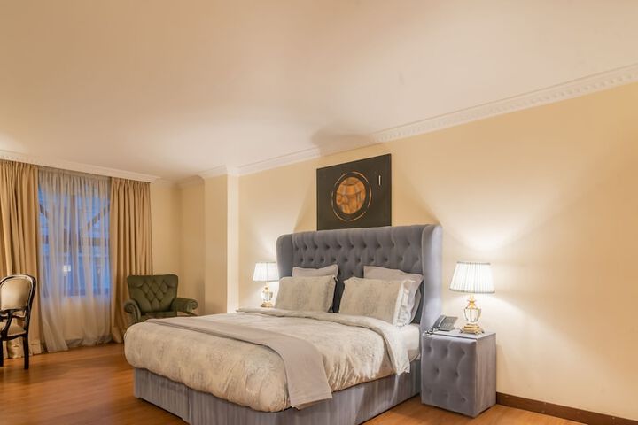 Room 29 of 52