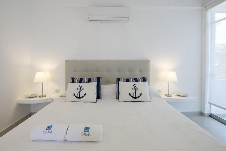 Room 3 of 40