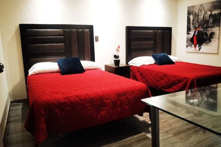 Room 4 of 51