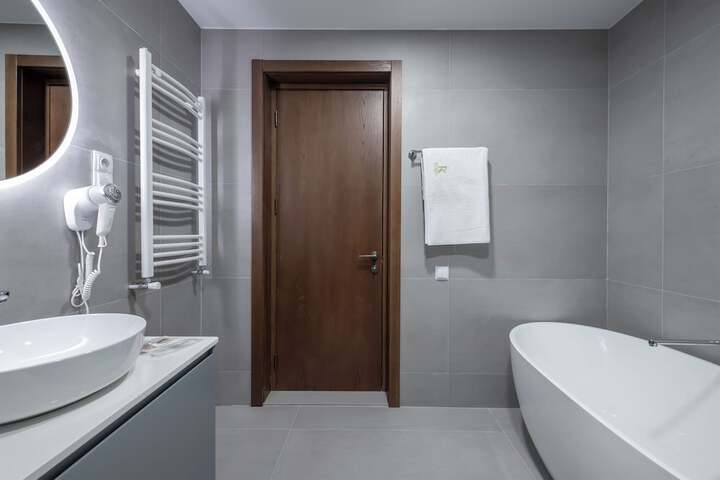 Room 29 of 62