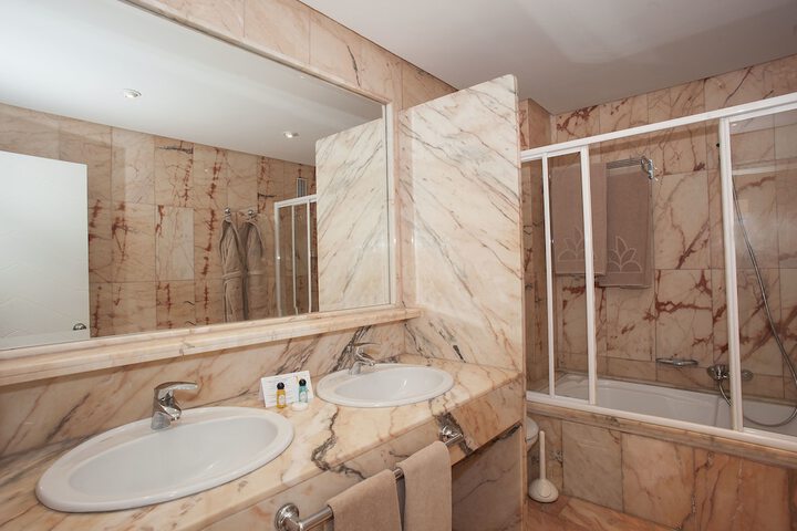 Bathroom Interior Photo