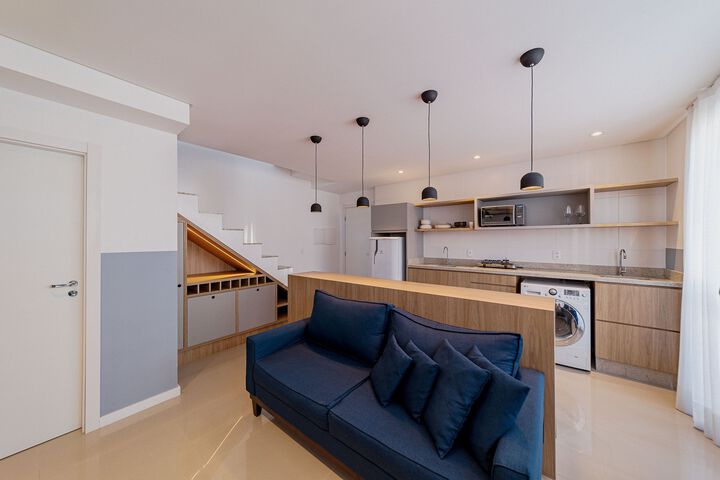Room 3 of 16