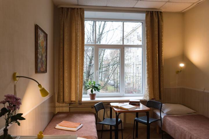 Room 19 of 32