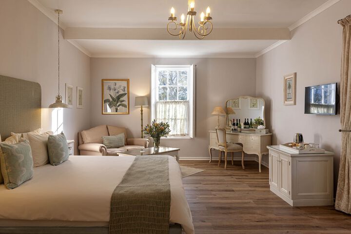 Room 9 of 43