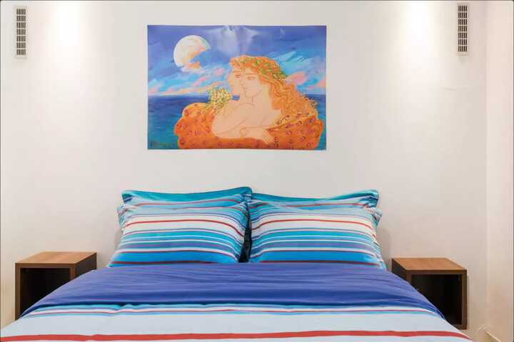 Room 3 of 22