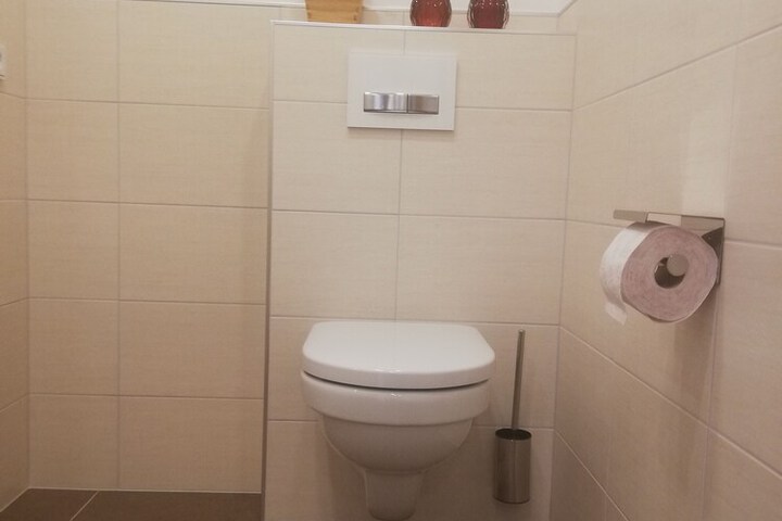 Room 16 of 20