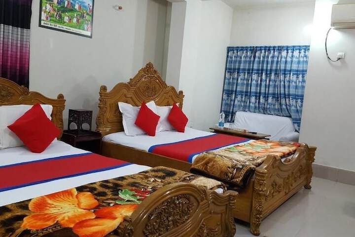 Room 2 of 27