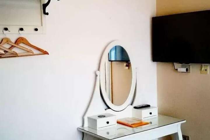Room 35 of 55