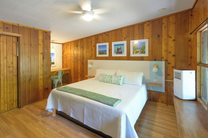Room 6 of 59