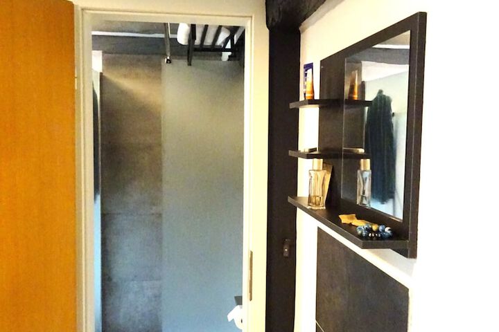 Room 324 of 442