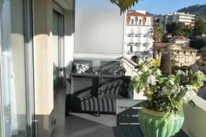 Terrace/Patio 8 of 37