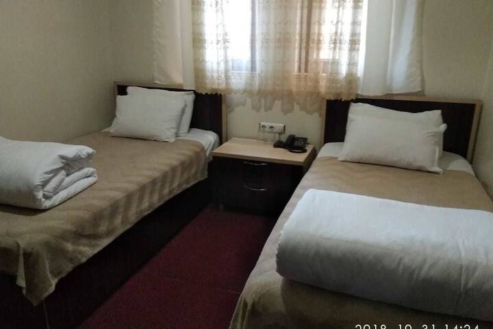 Room 8 of 15
