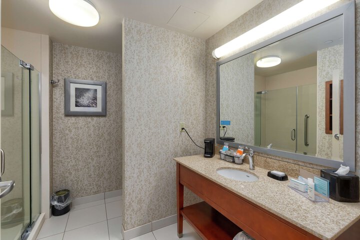 Bathroom shower