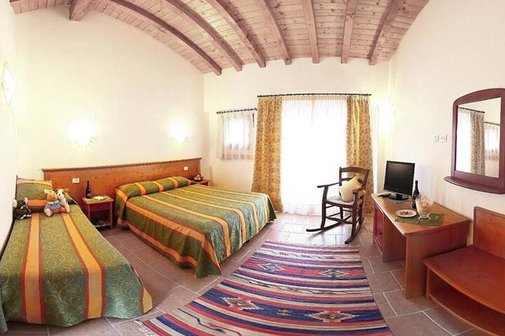 Room 10 of 40