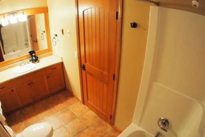 Room 3 of 16