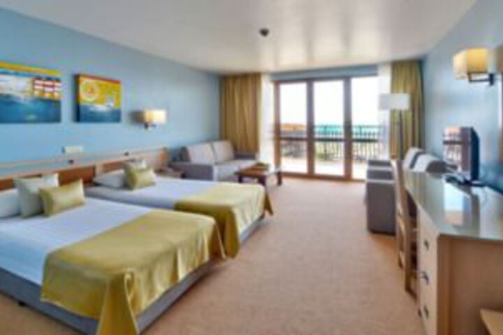 Room 49 of 106