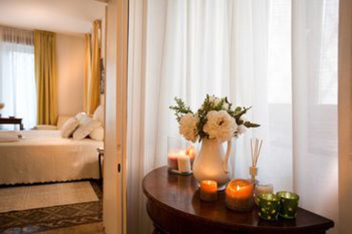 Room 14 of 34