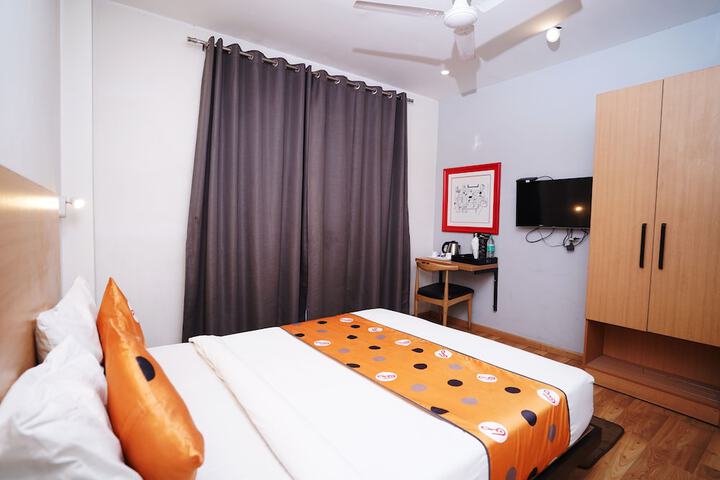 Room 17 of 43
