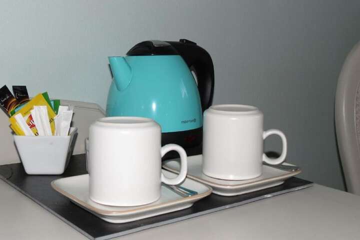 Breakfast/Coffee Service 27 of 47