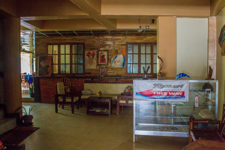 Ballroom/Hall 33 of 42