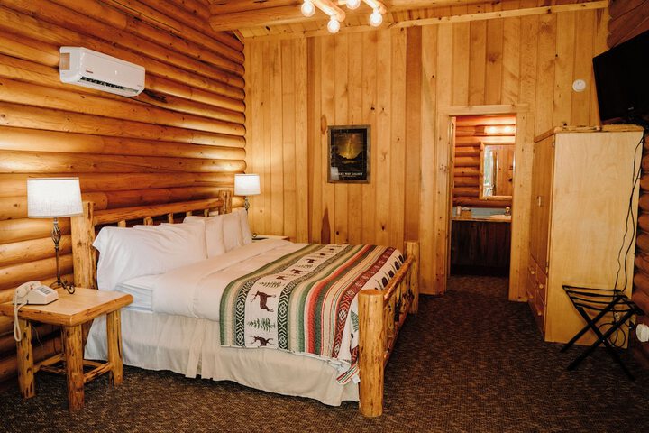 Room 16 of 74