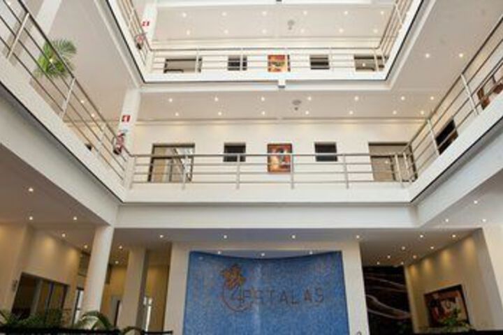 Hotel Interior 10 of 19
