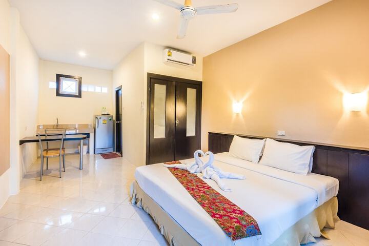 Room 4 of 49