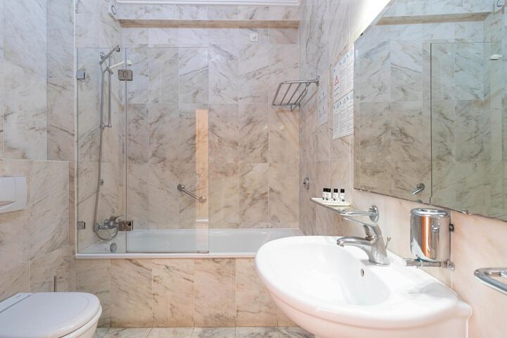 Clean Restrooms