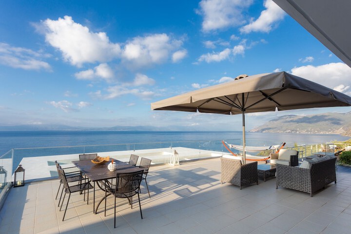 Terrace/Patio 37 of 142